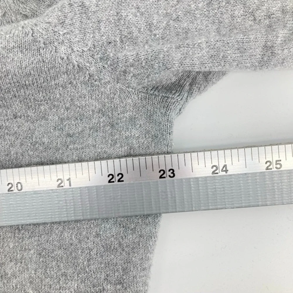 L.L. Bean Wicked Soft Cotton Cashmere V Neck Sweater Men L Grey Minimalist 27463